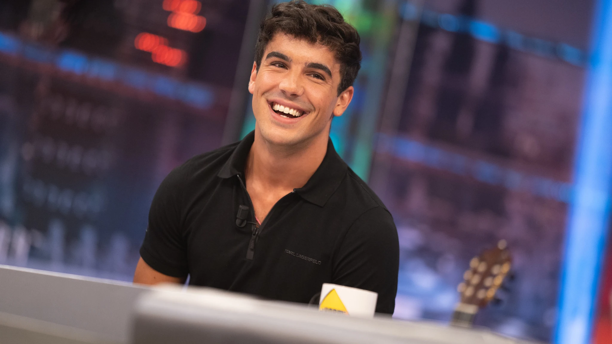 El lapsus de Óscar Casas en 'El Hormiguero 3.0' al hablar de sus ligues: "Tengo un piso en Madrid que..." El lapsus de Óscar Casas en 'El Hormiguero 3.0' al hablar de sus ligues: "Tengo un piso en Madrid que..."