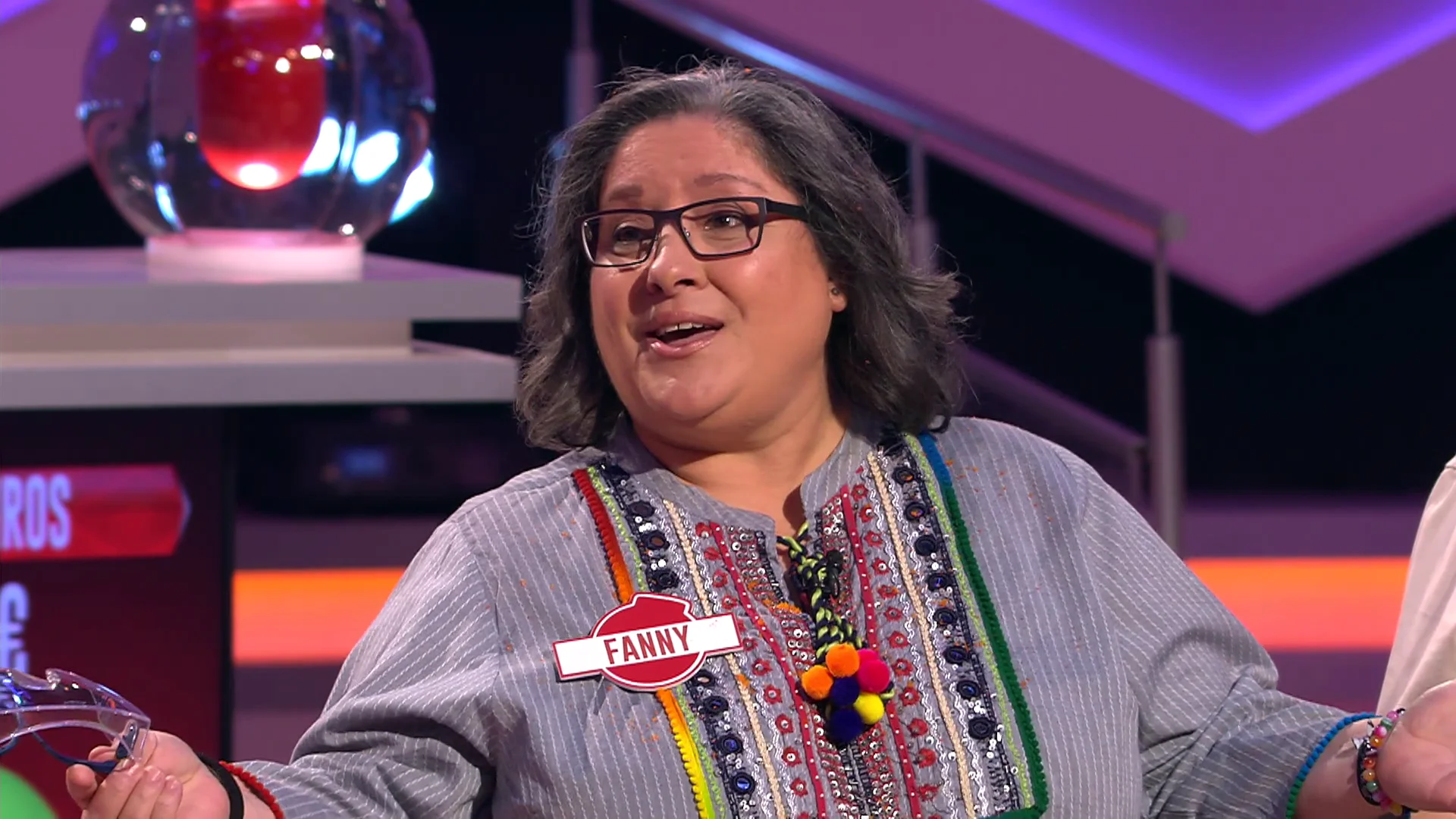Fanny, la teleoperadora que canta mientras llama: deleita a Juanra Bonet con una copla
