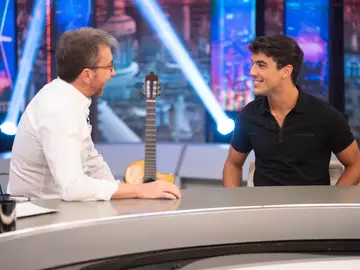 Óscar Casas confiesa cuál es su tatuaje más friki en 'El Hormiguero 3.0' Óscar Casas confiesa cuál es su tatuaje más friki en 'El Hormiguero 3.0'