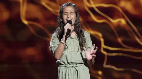 Ana Maldonado emociona cantando ‘La puerta violeta’ en ‘La Voz Kids’ Ana Maldonado emociona cantando ‘La puerta violeta’ en ‘La Voz Kids’