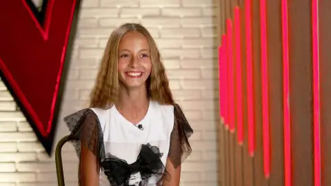 Nayeli Ruiz: “Nací con 5 meses y las estampitas me dieron suerte para seguir adelante” Nayeli Ruiz: “Nací con 5 meses y las estampitas me dieron suerte para seguir adelante”