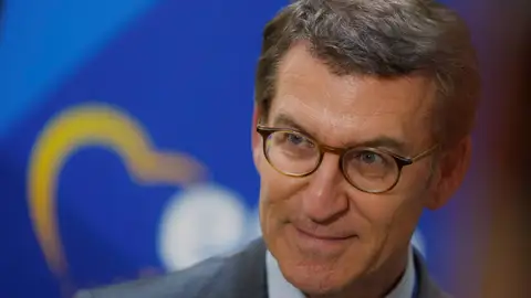 Feijóo dice que el Gobierno copia las medidas del PP, pero "se equivoca en no ir más allá" Feijóo dice que el Gobierno copia las medidas del PP, pero "se equivoca en no ir más allá"