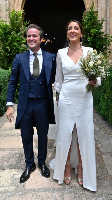 Lucía Pombo y Álvaro López Huerta recién casados
