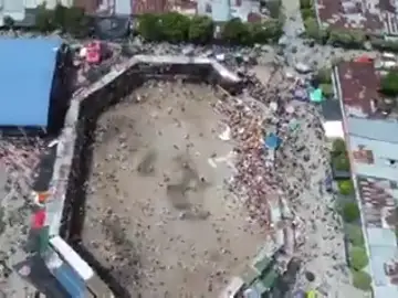 Cinco muertos y medio millar de heridos por el hundimiento de una grada en una plaza de toros en Colombia