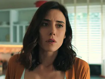 Ali se va de casa dejando a Asya destrozada: "Espero que merezca la pena haber renunciado a tu propio hijo" Ali se va de casa dejando a Asya destrozada: "Espero que merezca la pena haber renunciado a tu propio hijo"