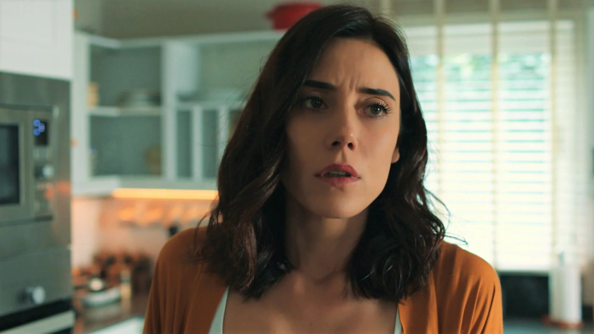 Ali se va de casa dejando a Asya destrozada: "Espero que merezca la pena haber renunciado a tu propio hijo"