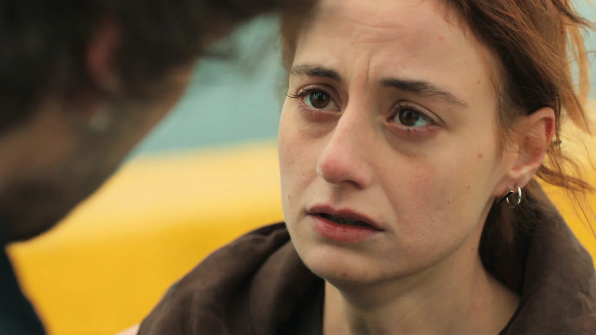 Nil confiesa a Selçuk que fue ella quien golpeó a Leyla: “Iba a matar a Asya” Nil confiesa a Selçuk que fue ella quien golpeó a Leyla: “Iba a matar a Asya”