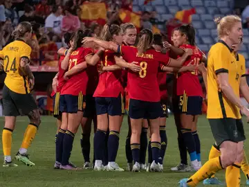 La selección española celebra un gol en el partido ante Australia La selección española celebra un gol en el partido ante Australia