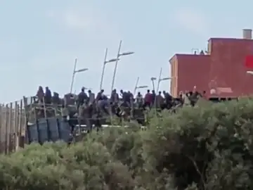 La Fiscalía marroquí imputa tráfico de personas a 32 de los arrestados en la tragedia de Melilla 
