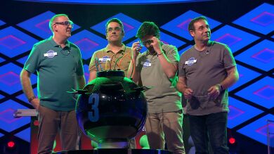 ¡Raúl se la sabía!: La particular utilidad del sudor de los gladiadores deja a los ‘Sindulfos’ sin opción de la bomba de cristal