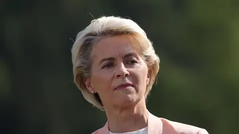 Bruselas pide que se acaten las decisiones del TC Bruselas pide que se acaten las decisiones del TC