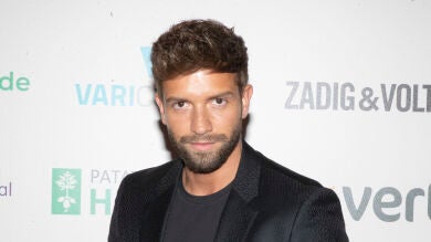 Pablo Alborán confiesa qué le pareció que María del Monte hiciera público que tiene novia desde hace 23 años