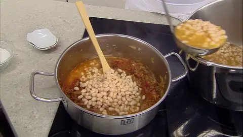 Agrega las alubias Agrega las alubias