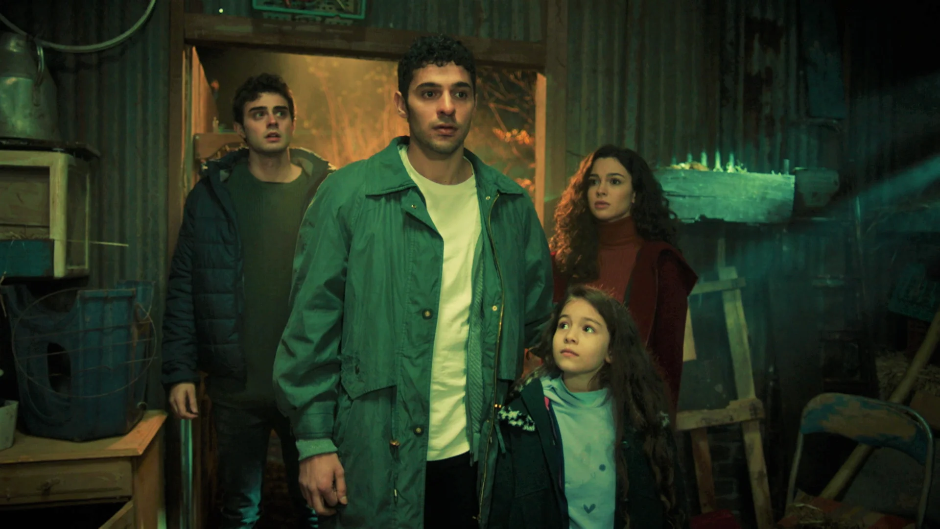 Kadir se va con sus hermanos de la casa de sus t&iacute;os: "Viviremos en el gallinero"