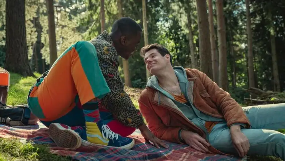 Eric y Adam en 'Sex Education' Eric y Adam en 'Sex Education'