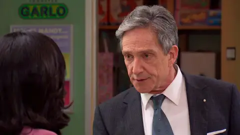 El tenso encontronazo entre Uriarte y Manolita acaba con una advertencia: “Cierre la boca y obedezca” El tenso encontronazo entre Uriarte y Manolita acaba con una advertencia: “Cierre la boca y obedezca”