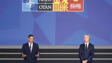 Sánchez y Stoltenberg durante su declaración en la previa de la Cumbre de la OTAN Sánchez y Stoltenberg durante su declaración en la previa de la Cumbre de la OTAN