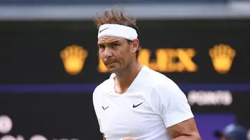 Rafa Nadal celebra un punto ante el argentino Francisco Cerúndolo en Wimbledon Rafa Nadal celebra un punto ante el argentino Francisco Cerúndolo en Wimbledon