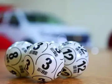 Imagen de archivo de bolas de un sorteo Imagen de archivo de bolas de un sorteo