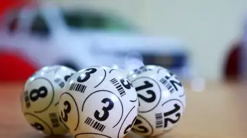 Imagen de archivo de bolas de un sorteo Imagen de archivo de bolas de un sorteo