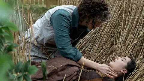Claire Fraser encuentra a Malva muerta en la temporada 6 de 'Outlander' Claire Fraser encuentra a Malva muerta en la temporada 6 de 'Outlander'