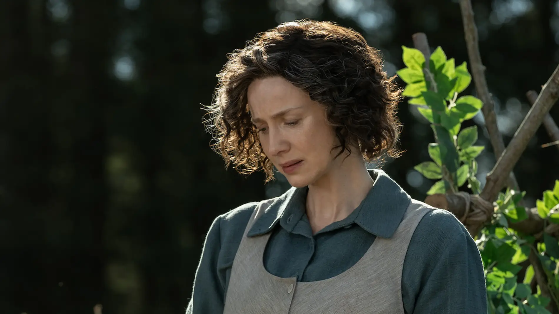 Caitriona Balfe como Claire en la temporada 6 de 'Outlander'