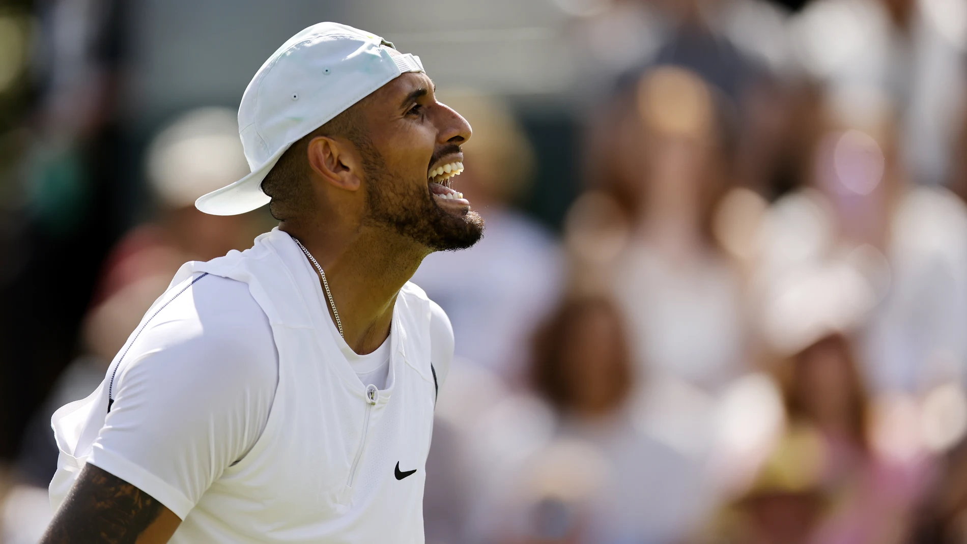 Nick Kyrgios admite que escupi a un aficionado durante su debut en  Wimbledon