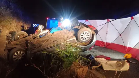 Foto de archivo de un accidente de Tráfico Foto de archivo de un accidente de Tráfico