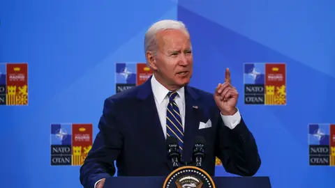 Joe Biden en el cierre de la cumbre de la OTAN: "Si atacan a uno, nos estarán atacando a todos" Joe Biden en el cierre de la cumbre de la OTAN: "Si atacan a uno, nos estarán atacando a todos"
