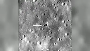 Cráter de la cara oculta de la Luna 