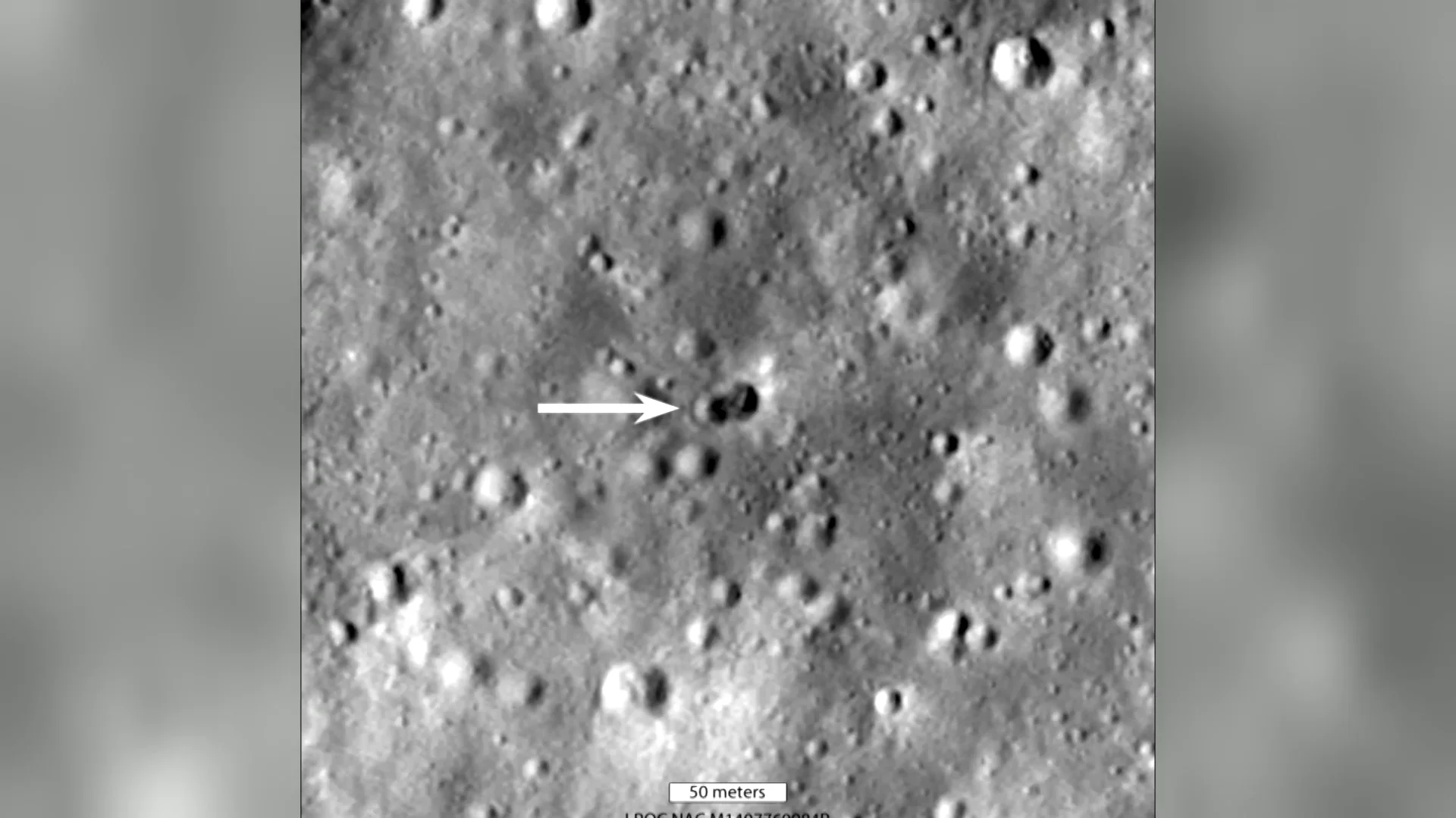 Cráter de la cara oculta de la Luna Cráter de la cara oculta de la Luna