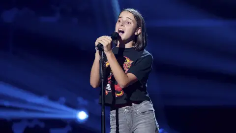 María Bolaño demuestra su bonita voz cantando ‘Undo’ en las Audiciones a ciegas María Bolaño demuestra su bonita voz cantando ‘Undo’ en las Audiciones a ciegas