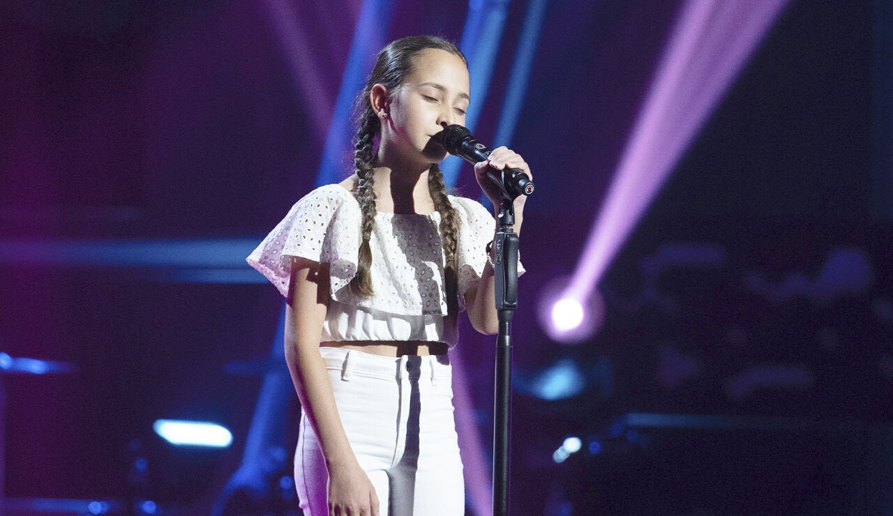 La ternura de Mar&iacute;a Su&aacute;rez cantando &lsquo;All of me&rsquo; enamora a los coaches de &lsquo;La Voz Kids&rsquo; 