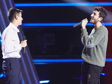 ¡Dos showman en escena! Sebastián Yatra canta ‘Fly me to the moon’ con Pablo Fernández en ‘La Voz Kids’ ¡Dos showman en escena! Sebastián Yatra canta ‘Fly me to the moon’ con Pablo Fernández en ‘La Voz Kids’