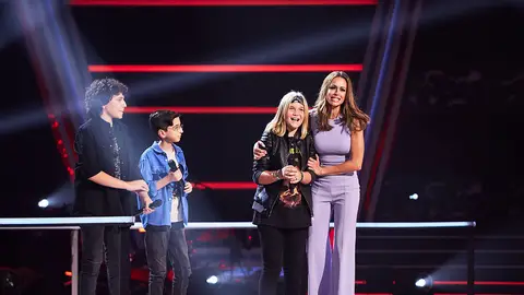 Pablo López se decanta por el espíritu rockero de Fran García en la primera noche de Batallas de ‘La Voz Kids’ Pablo López se decanta por el espíritu rockero de Fran García en la primera noche de Batallas de ‘La Voz Kids’