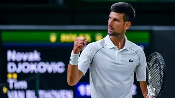 Djokovic celebra su triunfo ante Tim Van Rijthoven Djokovic celebra su triunfo ante Tim Van Rijthoven