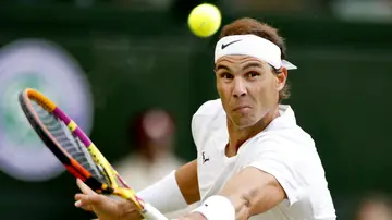 Rafa Nadal, en acción en Wimbledon Rafa Nadal, en acción en Wimbledon