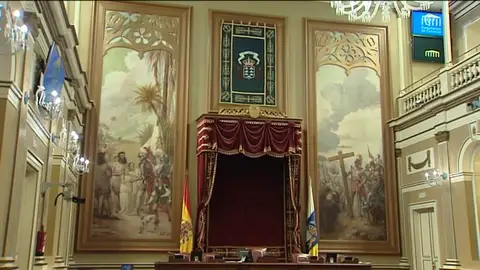 Polémica por los cuadros de la conquista de Canarias Polémica por los cuadros de la conquista de Canarias