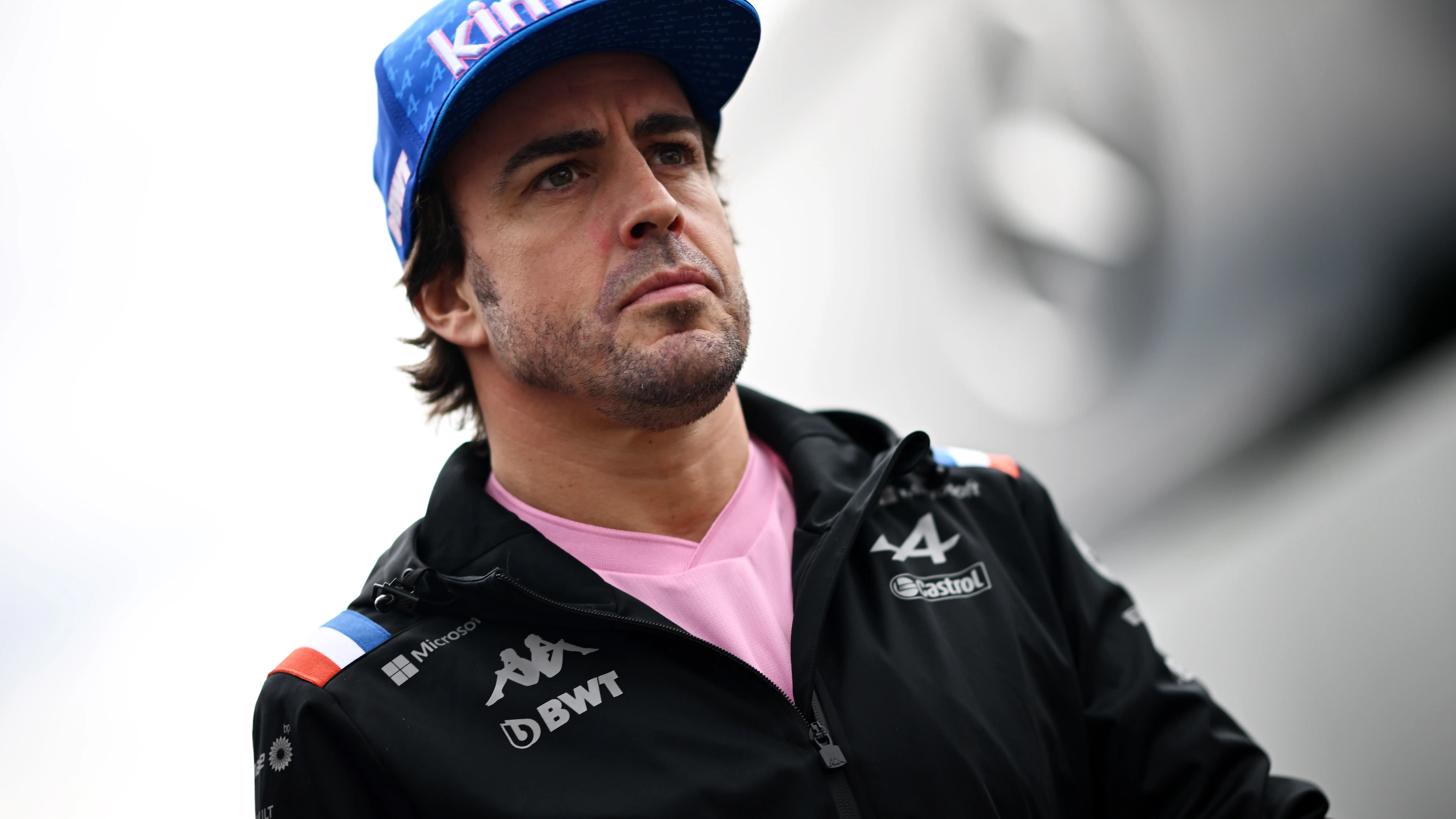 Fernando Alonso, motivado para la sprint: "Sufrimos daños en el suelo pero quedan muchas vueltas" Fernando Alonso, motivado para la sprint: "Sufrimos daños en el suelo pero quedan muchas vueltas"