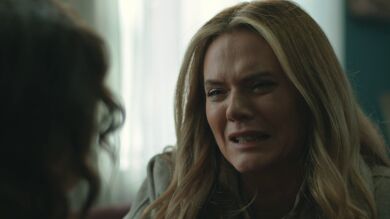 Leyla encuentra a la madre de Aras y manipula sus sentimientos: “Nuestro matrimonio se ha terminado por culpa de otra mujer” 