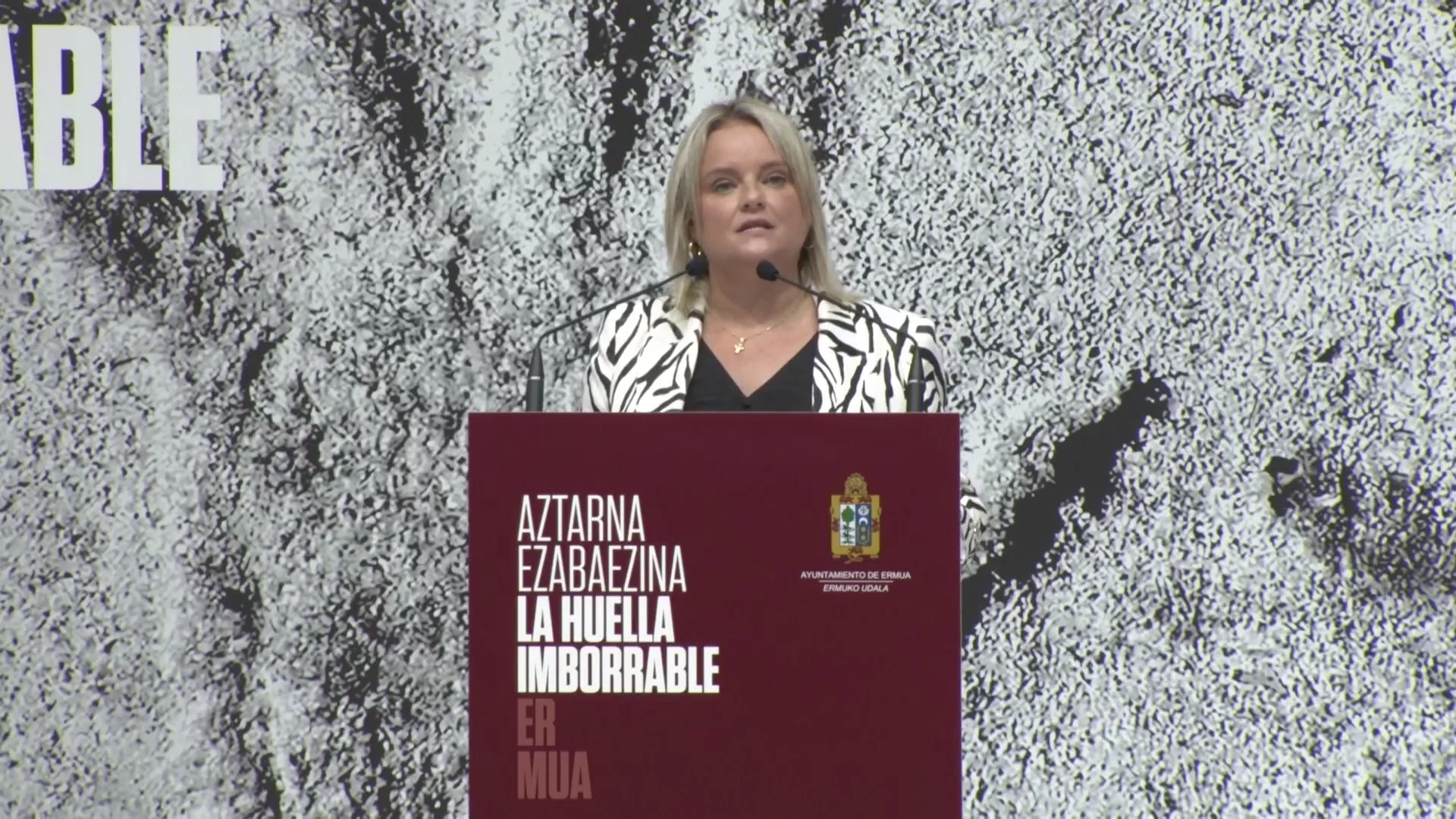 Mari Mar Blanco, en Ermua: "Queremos defender la memoria, dignidad y justicia de nuestros familiares" Mari Mar Blanco, en Ermua: "Queremos defender la memoria, dignidad y justicia de nuestros familiares"