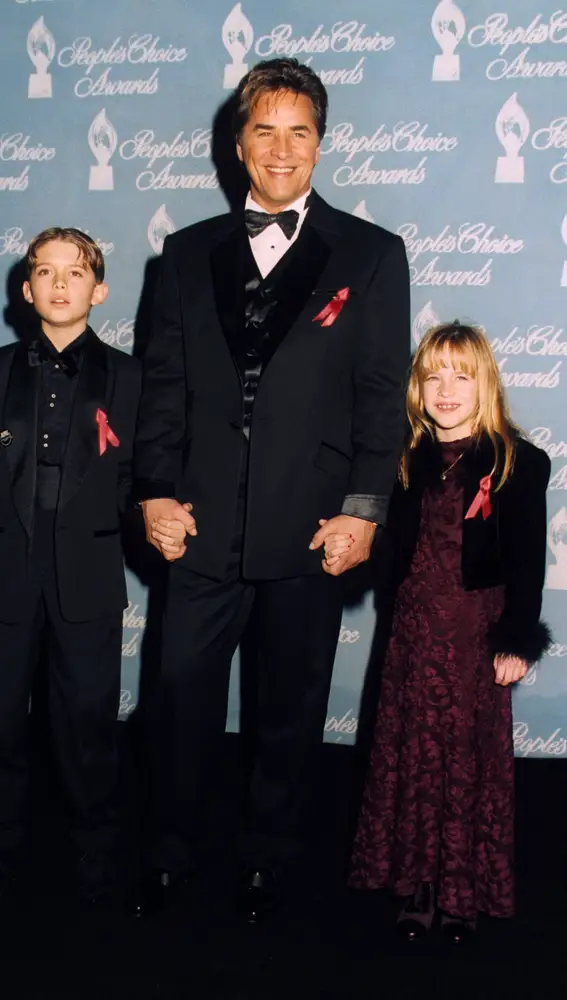 Dakota Johnson con su padre Don Johnson cuando era pequeña