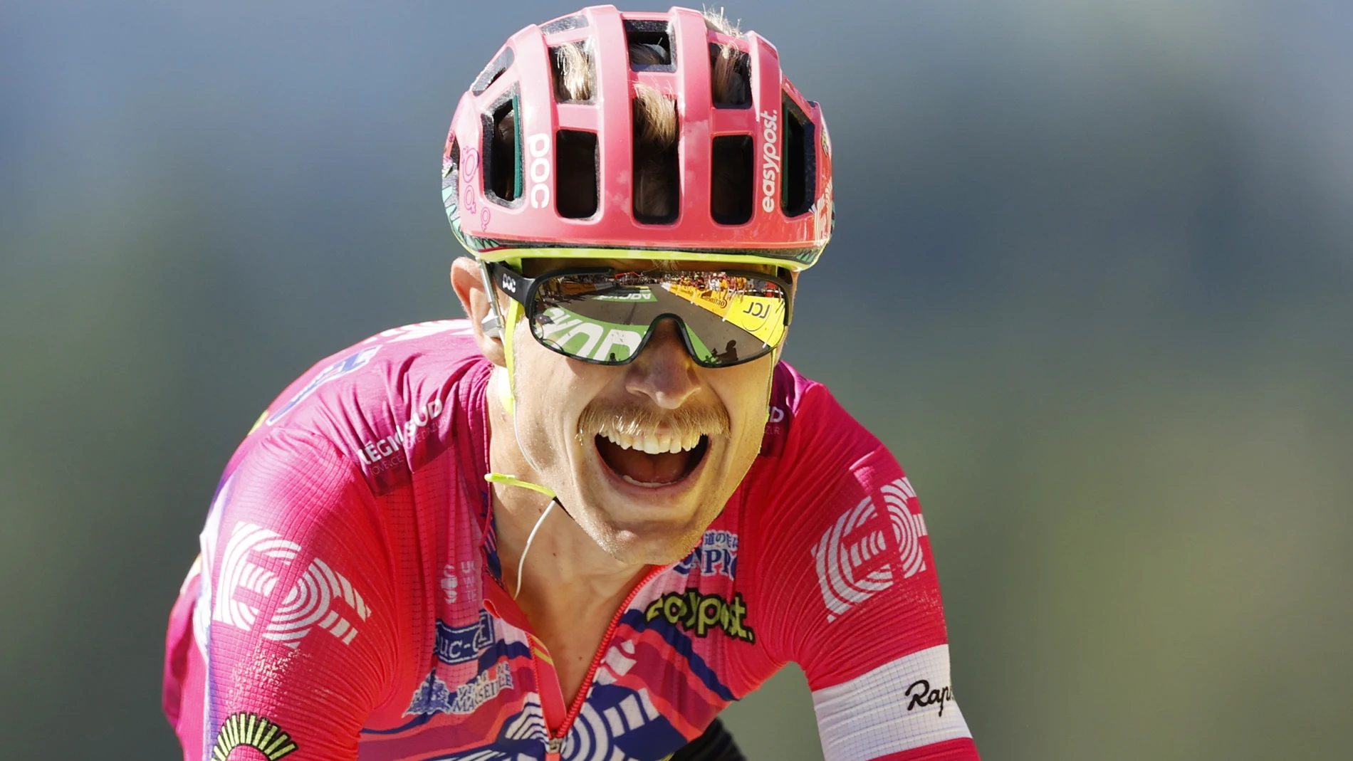 Cort Nielsen (Education First) gana en la etapa 10 del Tour de Francia con final en Mègeve