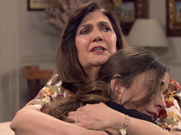 Coral encuentra en Carmen el apoyo que necesita sobre su bebé: “Tengo miedo de que Raúl no me comprenda”