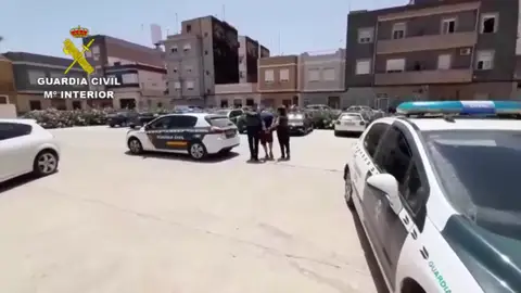 Momento de la detención del trabajador de la residencia en Silla (Valencia) Silla (Valencia)