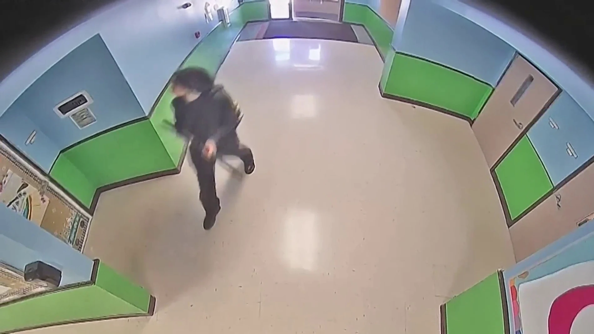 El estremecedor vídeo de la matanza de Uvalde desde dentro que muestra la inacción policial