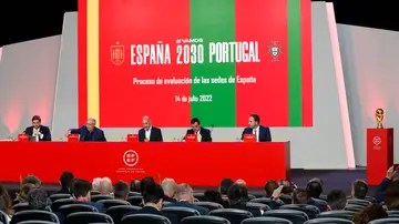 Luis Rubiales, en el anuncio de las sedes de España para el Mundial 2030 celebrado en la Ciudad del Fútbol de Las Rozas Luis Rubiales, en el anuncio de las sedes de España para el Mundial 2030 celebrado en la Ciudad del Fútbol de Las Rozas