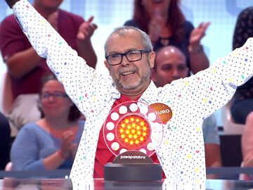 &ldquo;Me ha dolido hasta a m&iacute;&rdquo;: El ataque de risa de Roberto Leal por el &ldquo;rid&iacute;culo&rdquo; de Arturo Gonz&aacute;lez-Campos