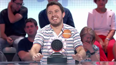 Arturo González-Campos amaga con ‘abandonar’ a Orestes tras su último chiste: “Se me quitan las ganas” Arturo González-Campos amaga con ‘abandonar’ a Orestes tras su último chiste: “Se me quitan las ganas”