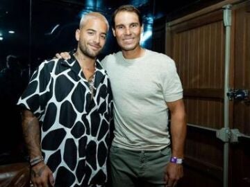 Nadal se atreve con un baile en el concierto de Maluma tras su lesión abdominal